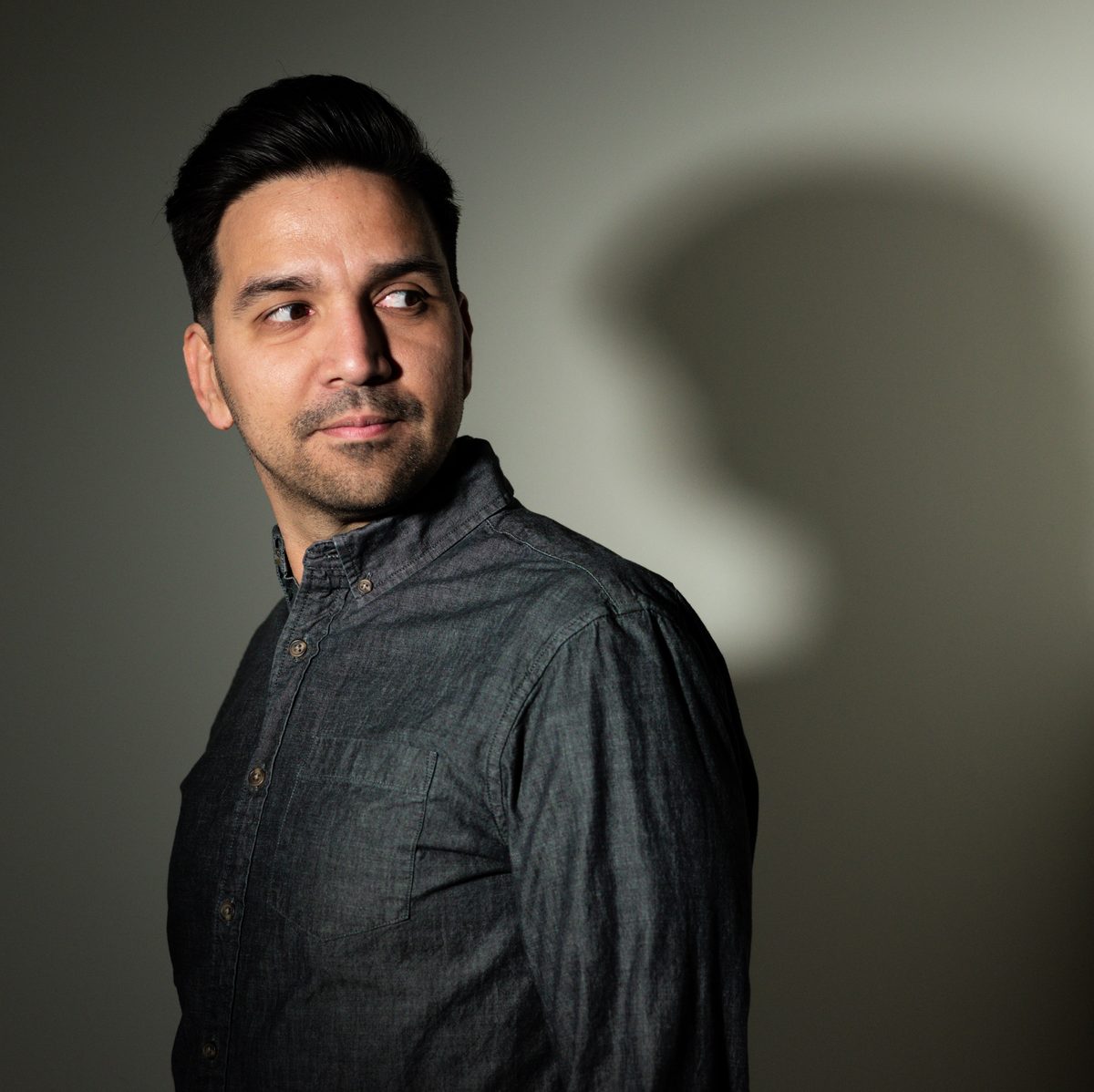 Javier Leiva, host of PRETEND podcast